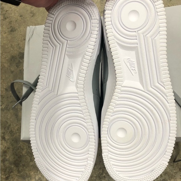 Nike Men's Air Force 1 '07 Particle Grey/White Shoes Men’s Size 9 NIB - Picture 3 of 12